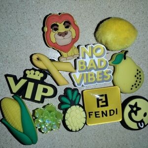 💛 Yellow Fun Assorted Shoe Charms Set "11"